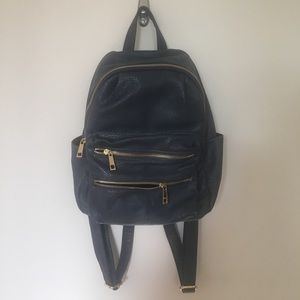 Summer backpack with charger!